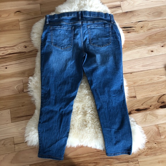 Isabel Maternity Skinny Cropped Jeans - Picture 6 of 7